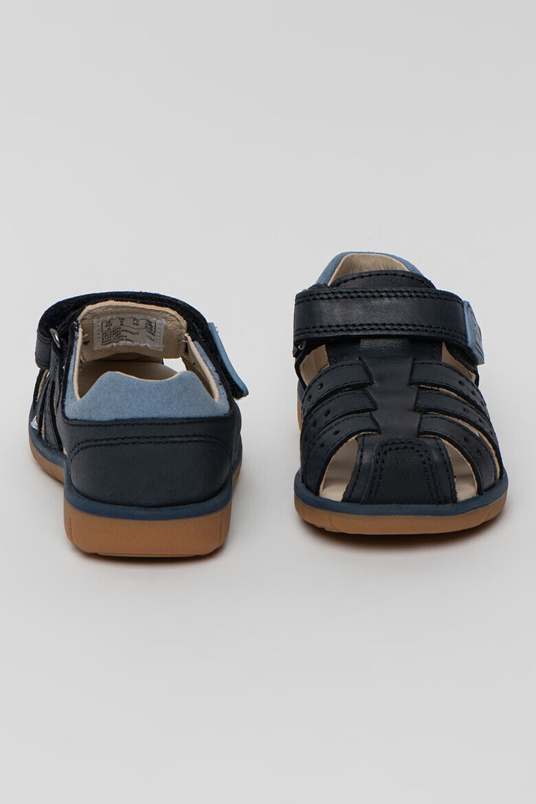 Clarks Сандали Roam от кожа - Pepit.bg