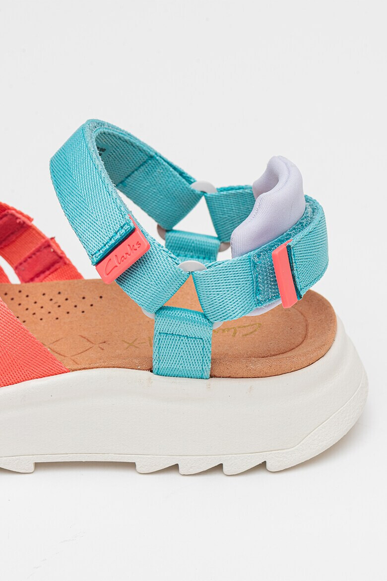 Clarks Текстилни сандали DashLite с велкро - Pepit.bg