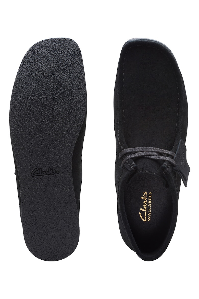 Clarks Велурени кларкове Wallabeeevo - Черен - Pepit.bg