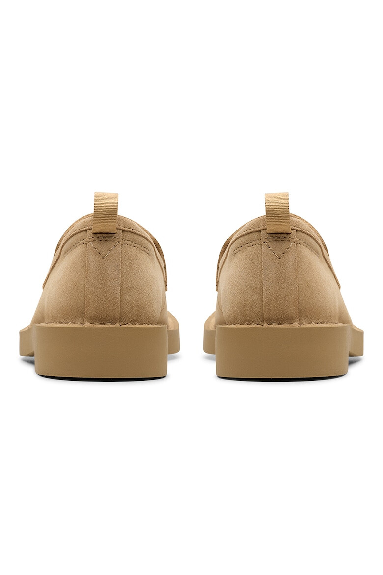 Clarks Велурени мокасини - Бежов - Pepit.bg
