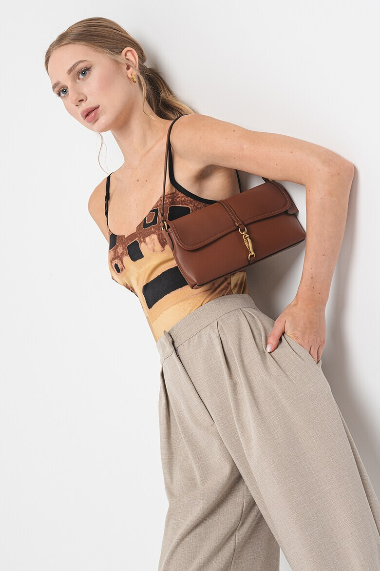 Coach Кожена чанта Hamptons с капаче - Pepit.bg