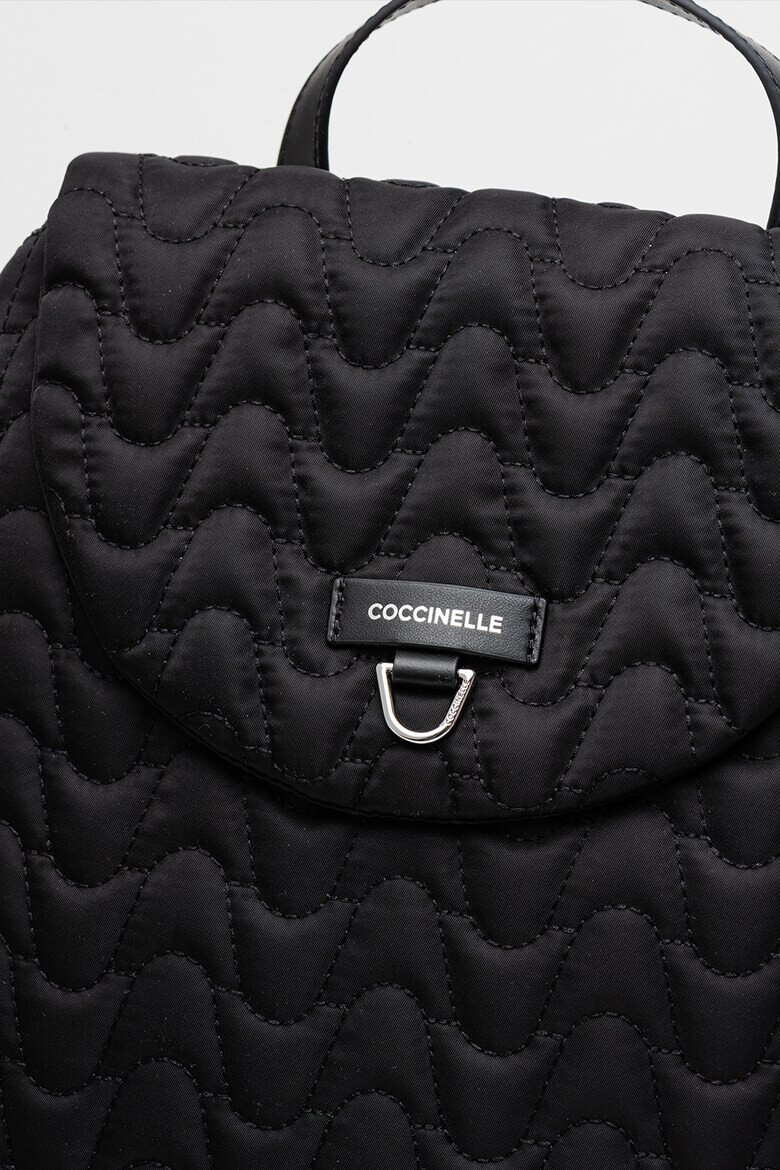 COCCINELLE Капитонирана раница Blaire - Pepit.bg