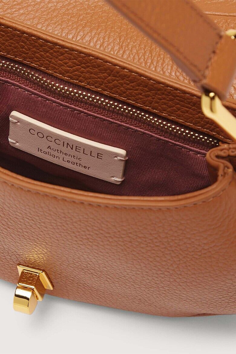 COCCINELLE Кожена чанта Magie с капаче - Pepit.bg