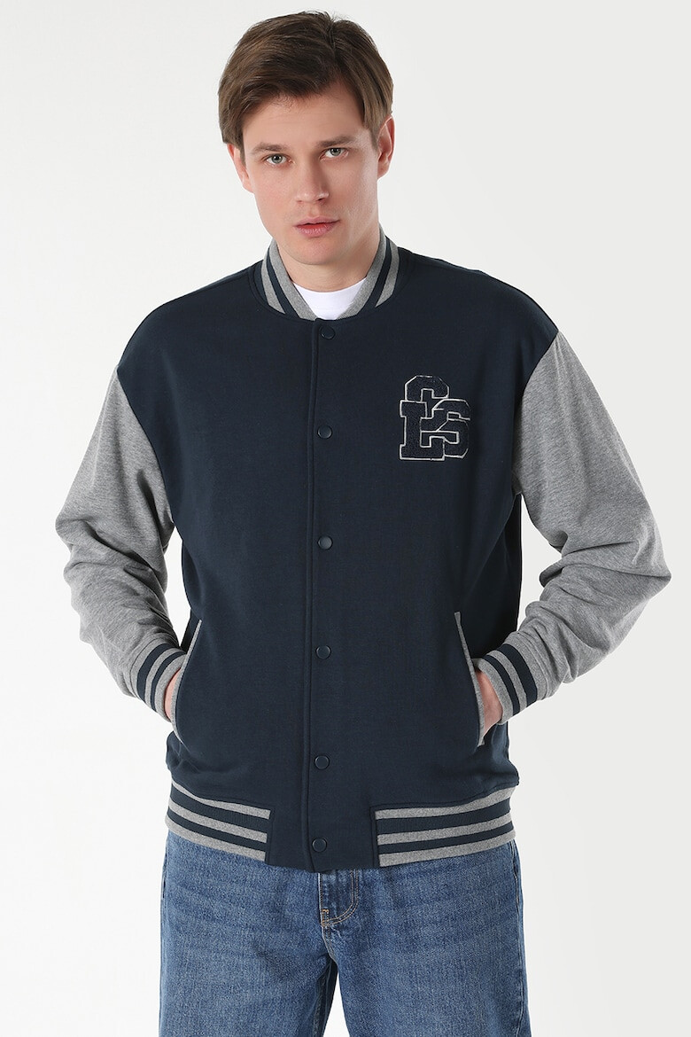 COLINS Яке Varsity с капси - Pepit.bg