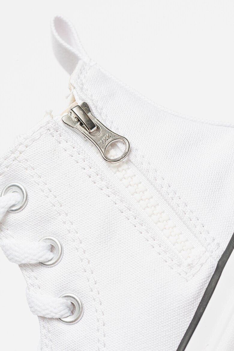 Converse Chuck Taylor All Star с масивен дизайн - Pepit.bg