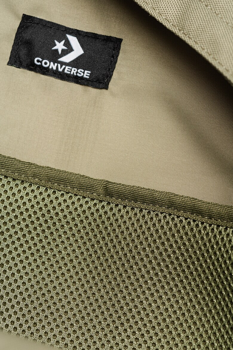 Converse Раница GO 2 с цип и джобове - Pepit.bg