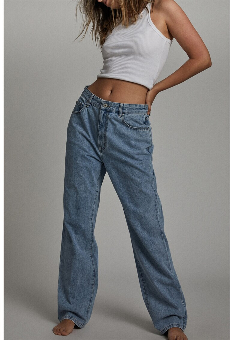 Cotton On Прави дънки Baggy - Pepit.bg