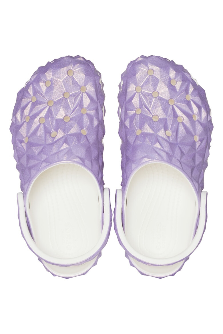 Crocs Бляскав крокс с фигурален дизайн - Pepit.bg