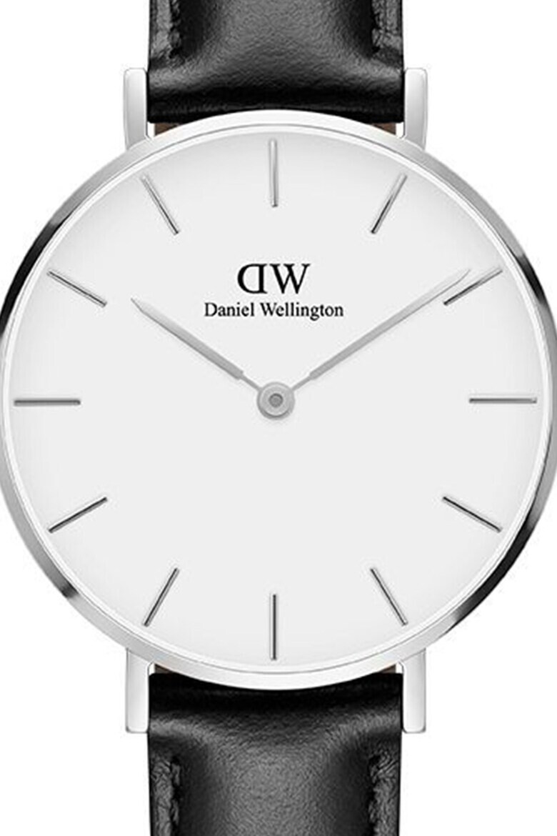 Daniel Wellington Кварцов часовник с кожена каишка - Pepit.bg