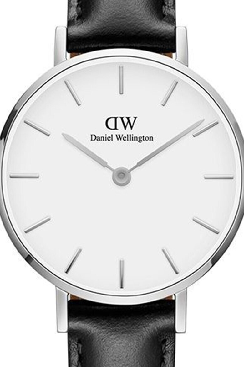 Daniel Wellington Кварцов часовник с кожена каишка - Pepit.bg