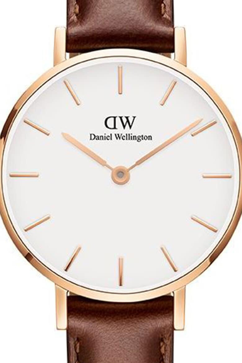 Daniel Wellington Кварцов часовник с кожена каишка - Pepit.bg