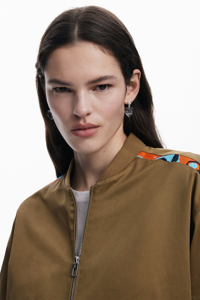 DESIGUAL Яке бомбър с контрасти встрани - Pepit.bg