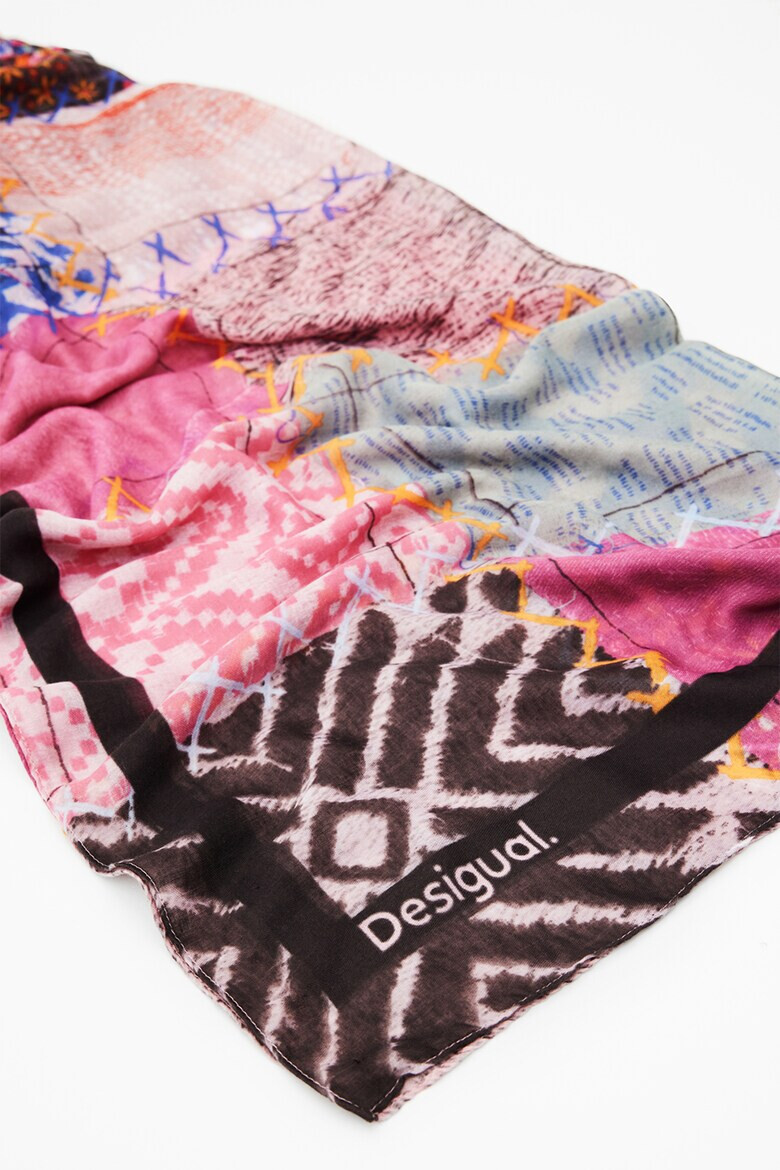 DESIGUAL Правоъгълен шал с принт - Pepit.bg