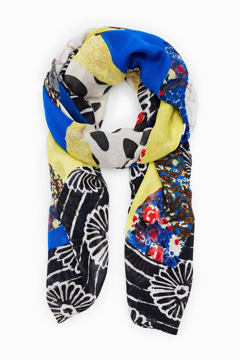 DESIGUAL Шал с десен - Pepit.bg