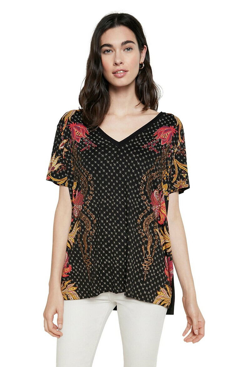 DESIGUAL Тениска с шпиц деколте - Pepit.bg