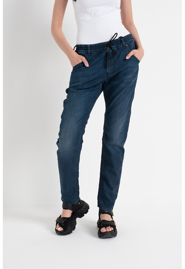 Diesel Дънки Krailey Boyfriend - Pepit.bg