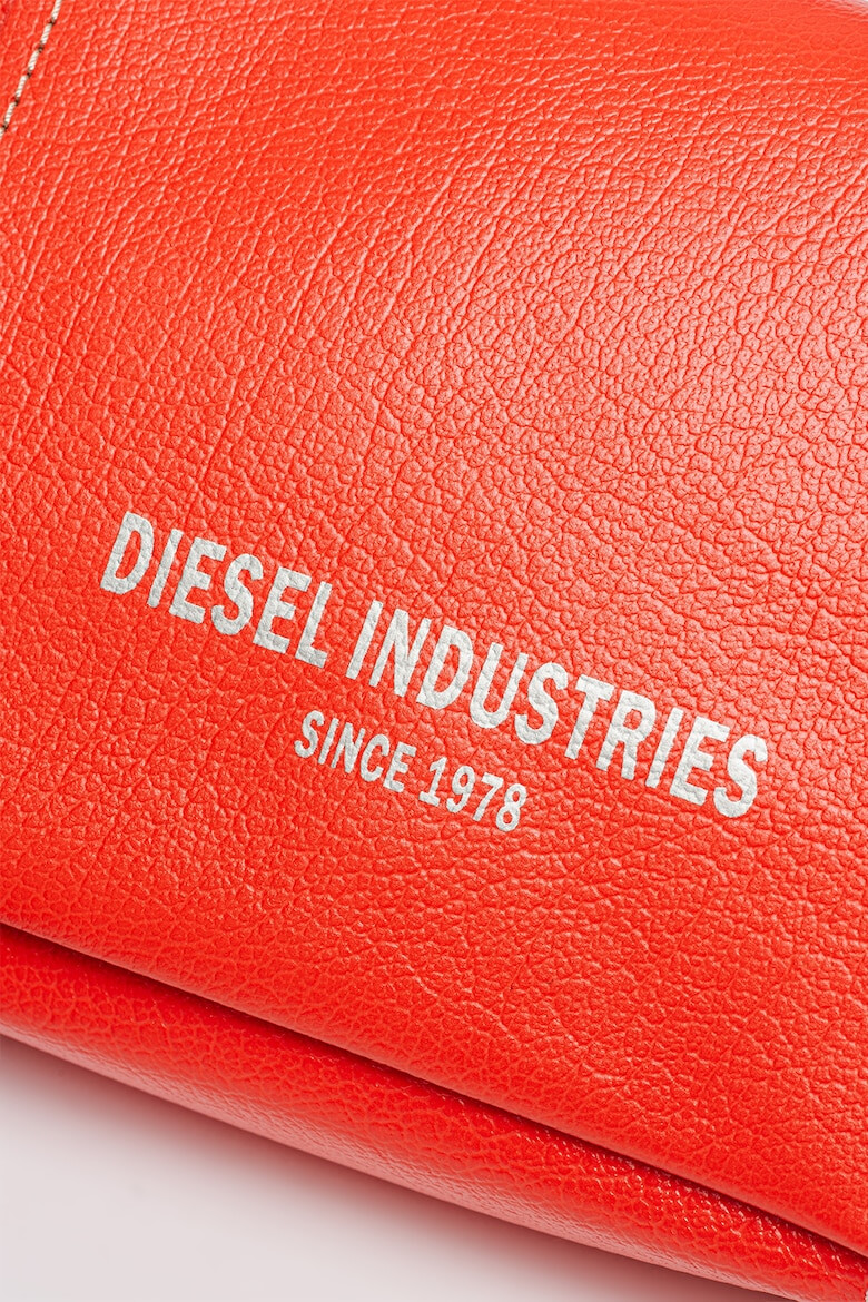 Diesel Унисекс кожена ръчна чанта Crust - Pepit.bg
