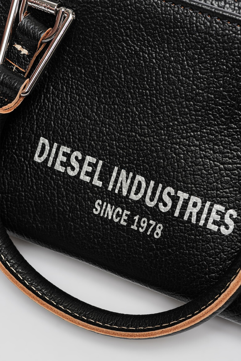 Diesel Унисекс кожена ръчна чанта Crust - Pepit.bg