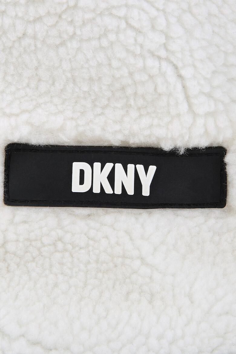 DKNY Двулицева шапка с лого - Pepit.bg