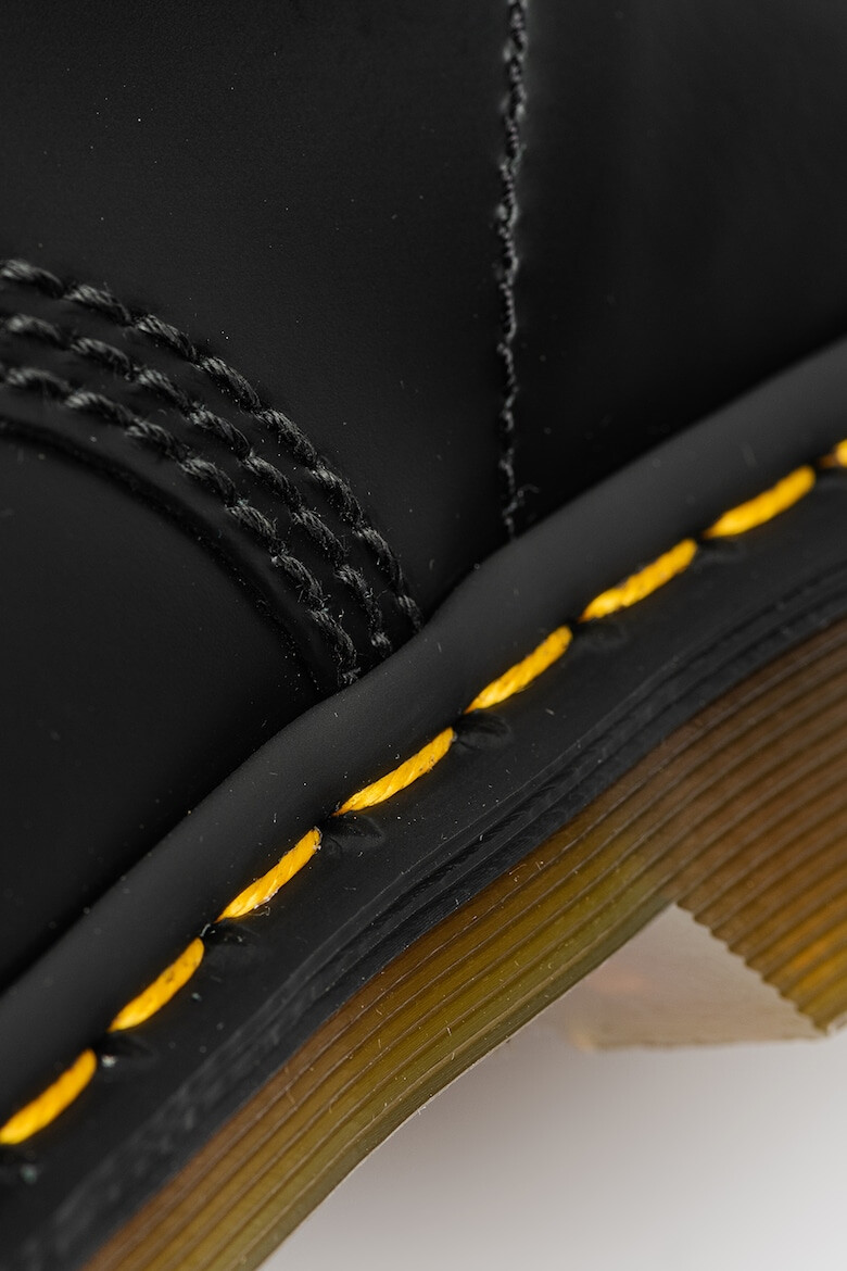 Dr. Martens Кожени боти с овален връх - Pepit.bg