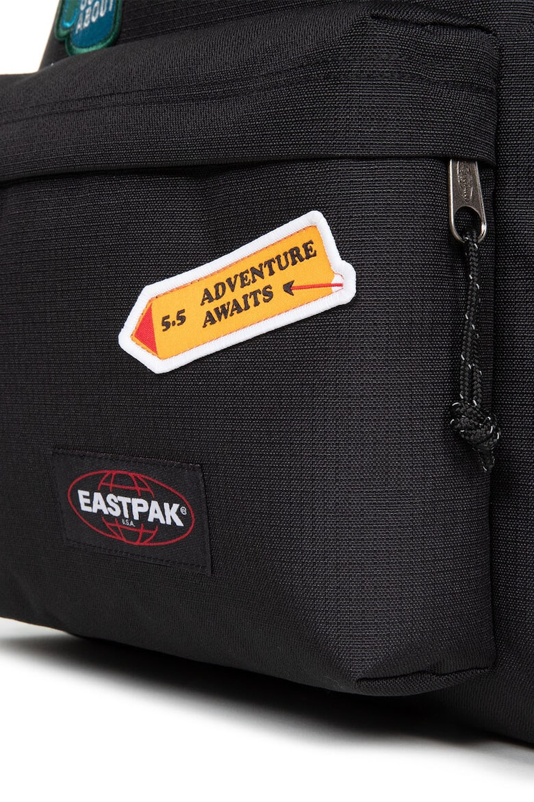 Eastpak Унисекс раница с цип и джоб отпред - Pepit.bg