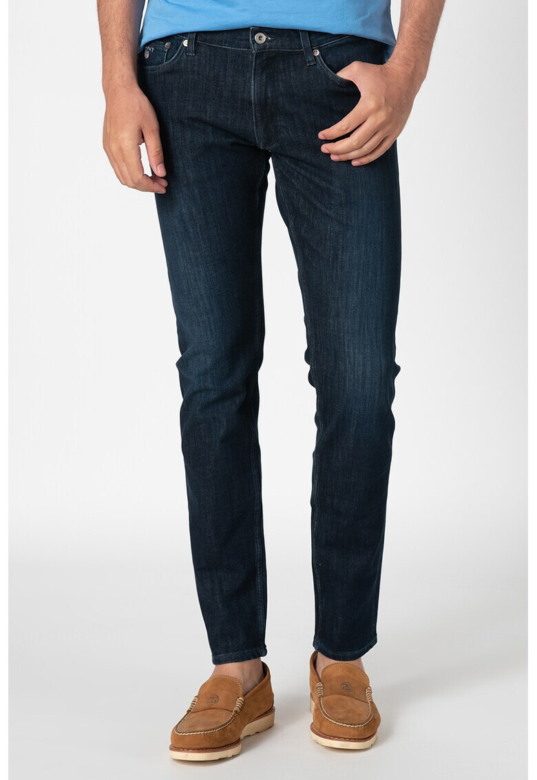 Gant Дънки Agile със стеснен крачол - Pepit.bg