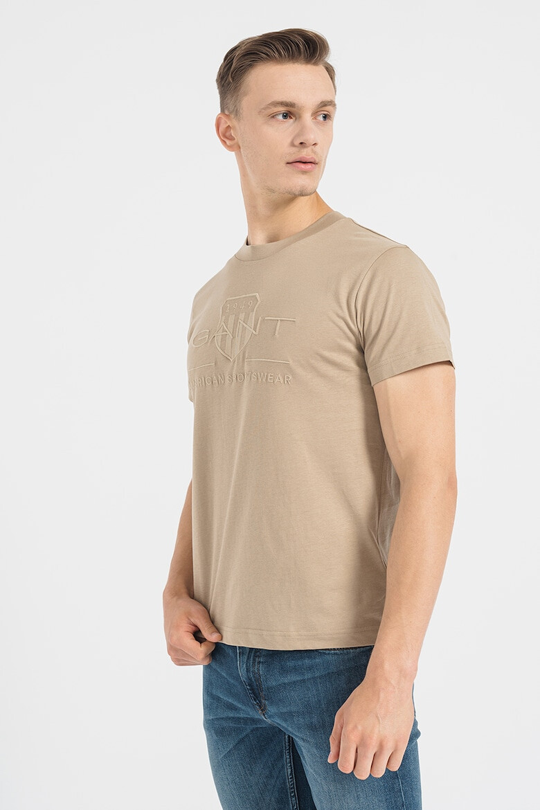 Gant Памучна тениска Archive Shield - Pepit.bg