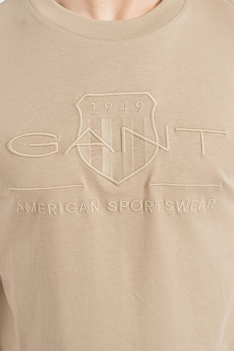 Gant Памучна тениска Archive Shield - Pepit.bg