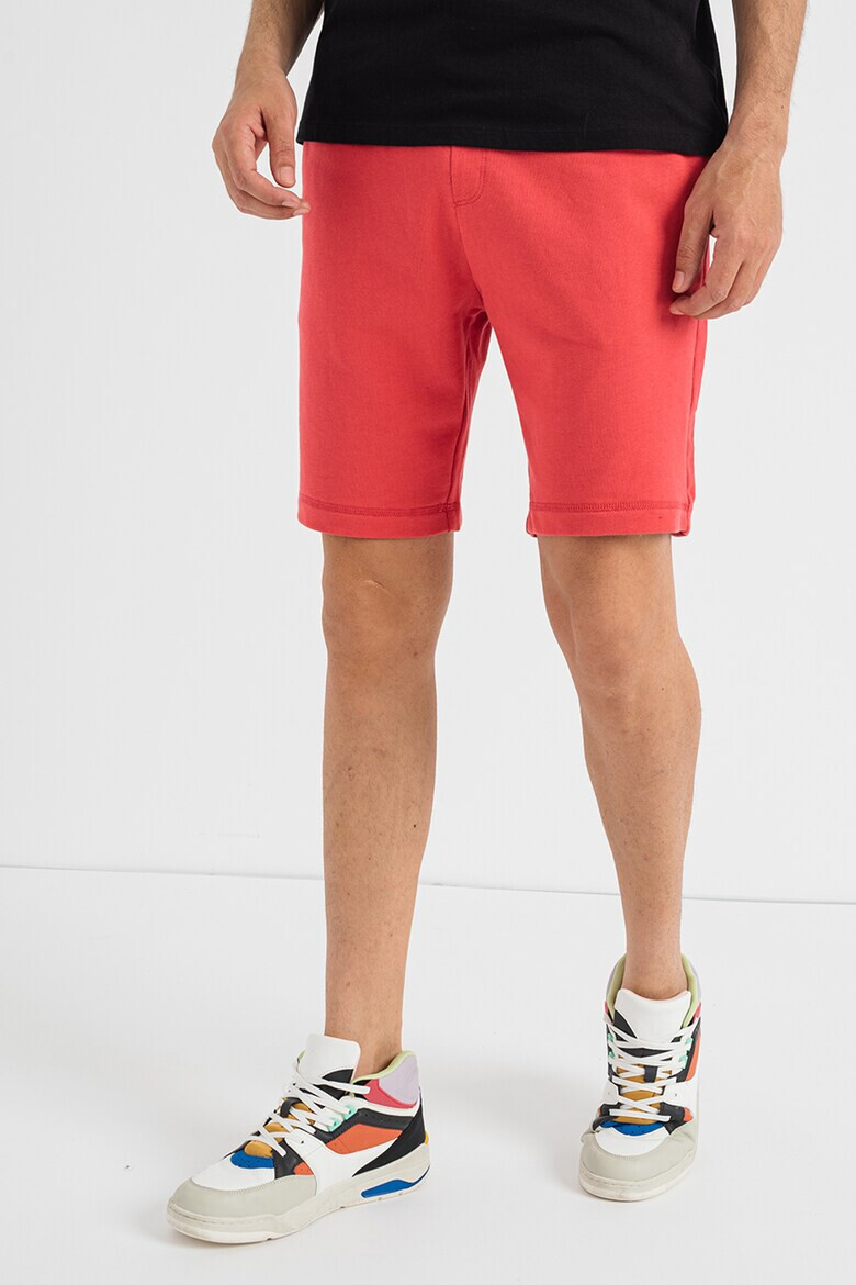 GAP Памучни спортни бермуди - Pepit.bg