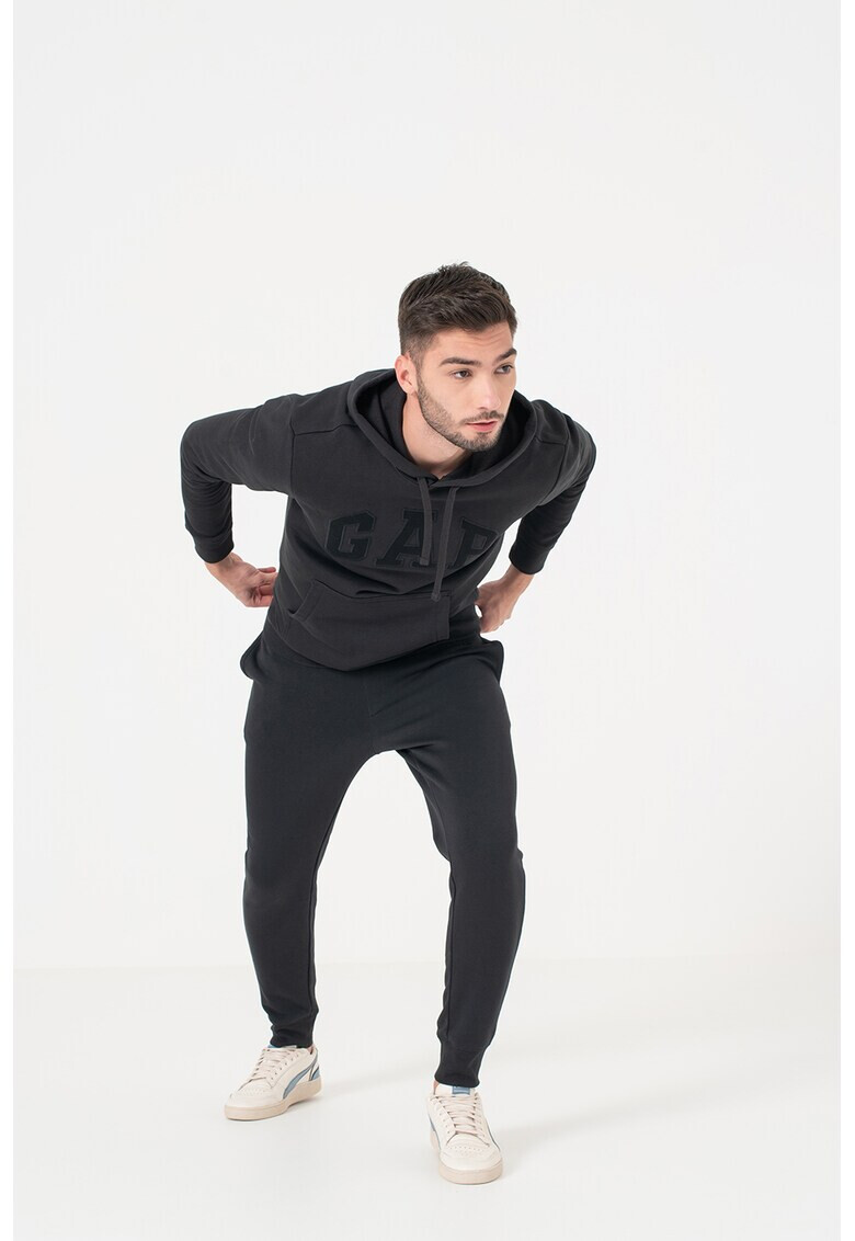 GAP Спортен екип с лого - Pepit.bg