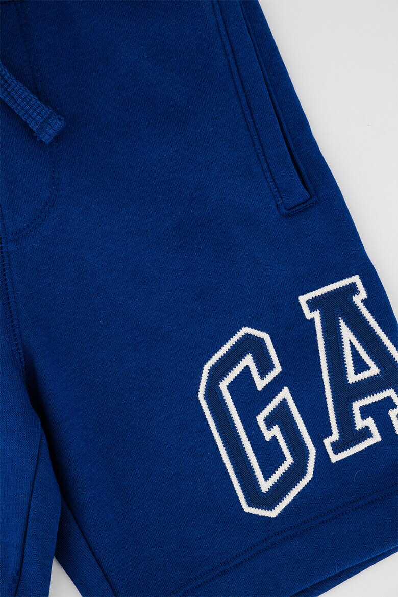 GAP Спортни бермуди с лого - Pepit.bg