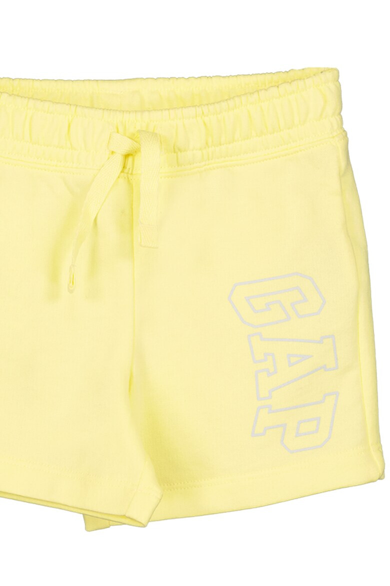 GAP Спортни шорти на лога - Pepit.bg