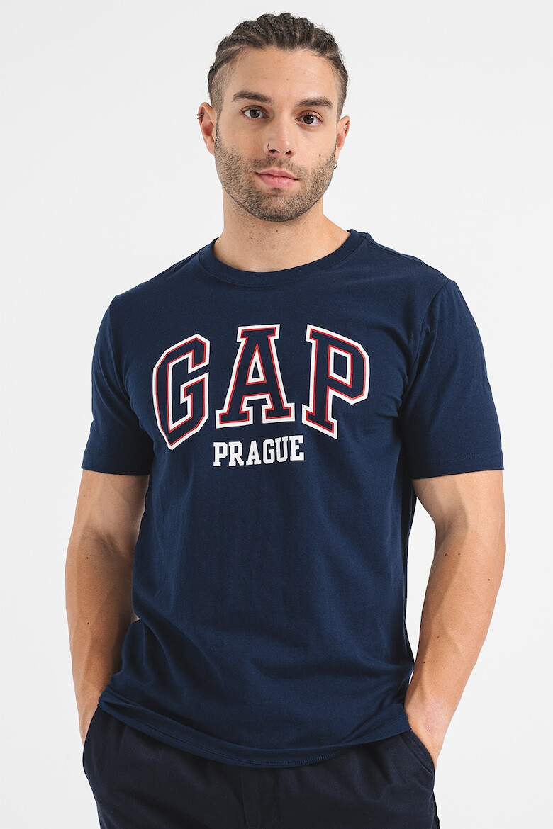 GAP Тениска с контрастно лого - Pepit.bg