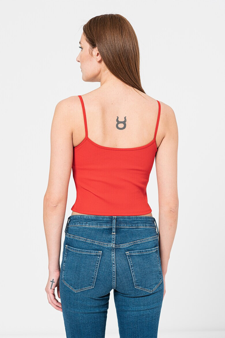 GAP Топ с лек шпиц и рипс - Pepit.bg