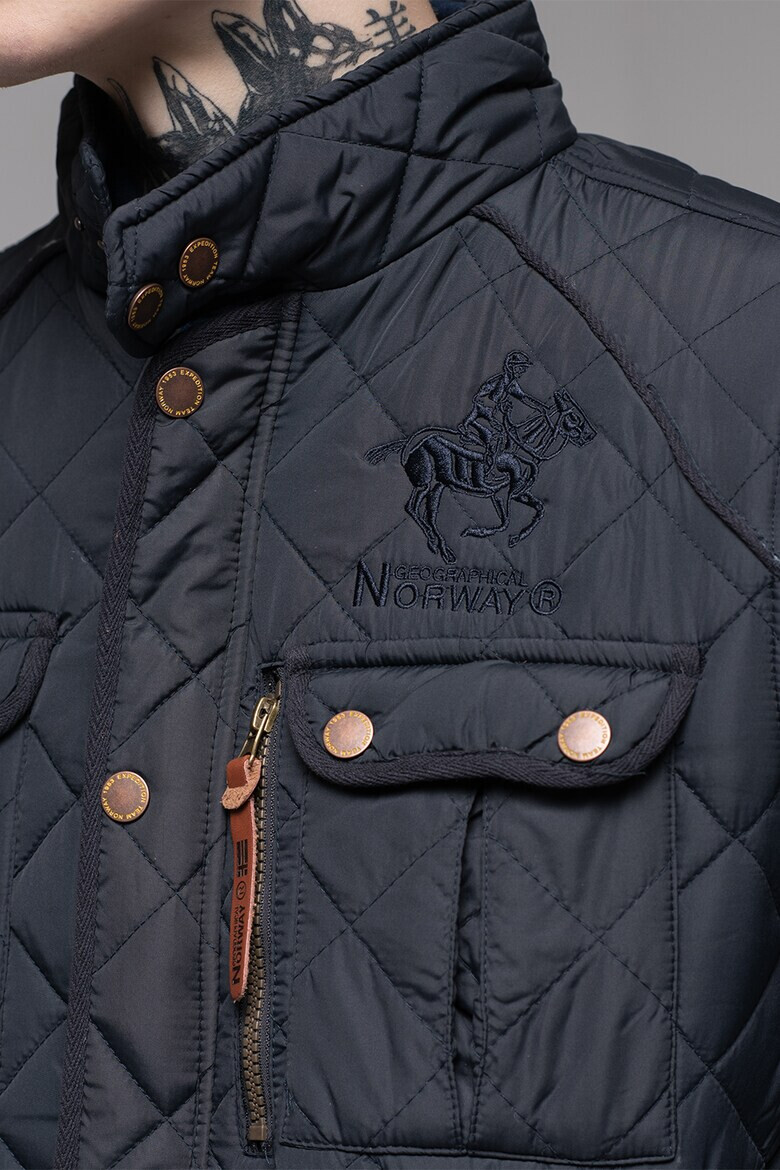 Geographical Norway Капитонирано яке Dathan - Pepit.bg