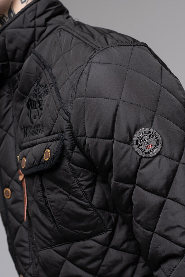 Geographical Norway Капитонирано яке Dathan - Pepit.bg