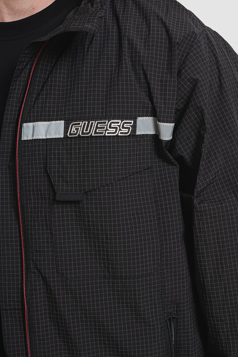 GUESS Фитнес яке с качулка - Pepit.bg