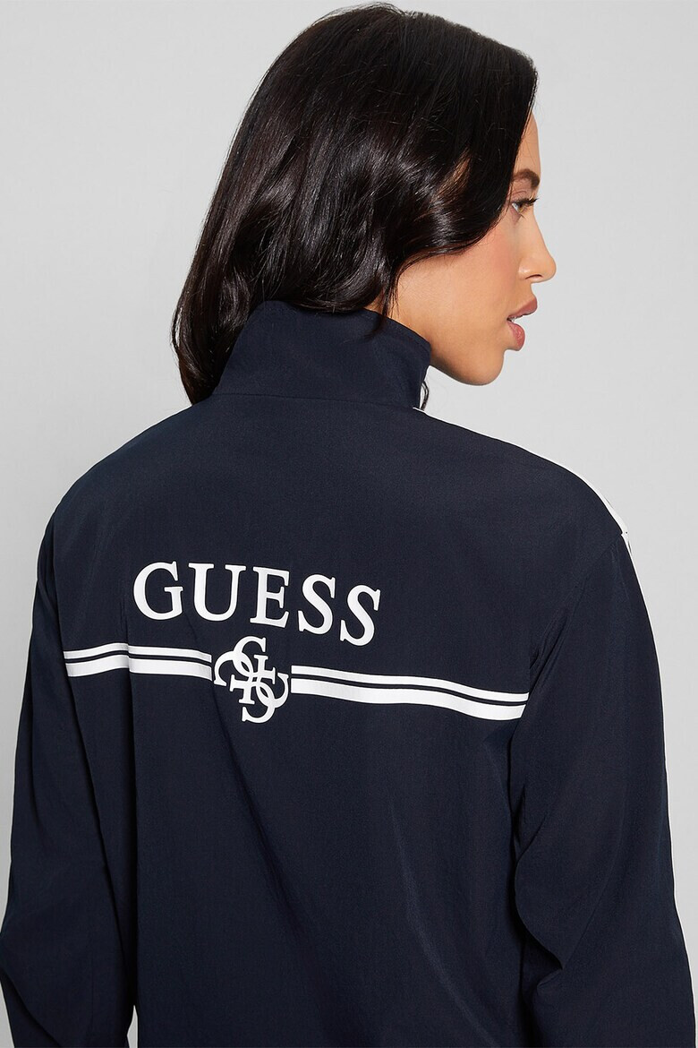 GUESS Фитнес яке с цип и лого - Pepit.bg