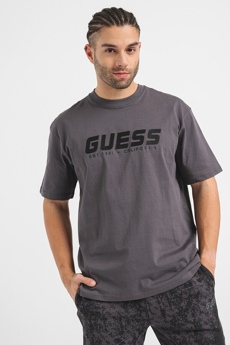 GUESS Фитнес тениска с лого - Pepit.bg