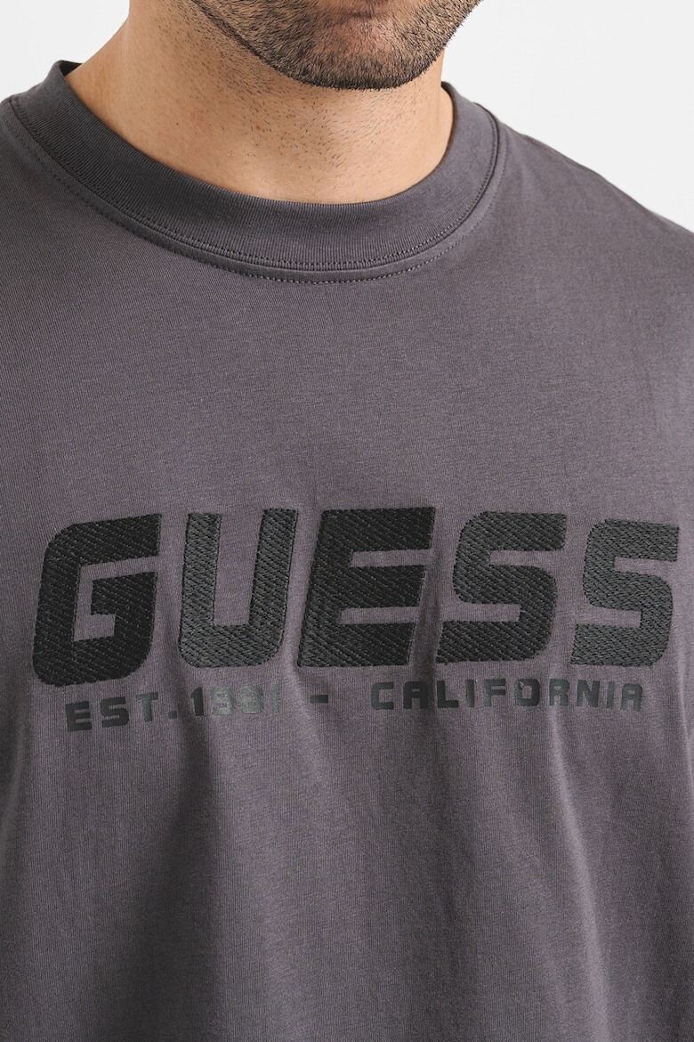GUESS Фитнес тениска с лого - Pepit.bg
