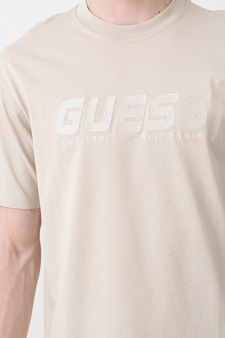 GUESS Фитнес тениска с лого - Pepit.bg