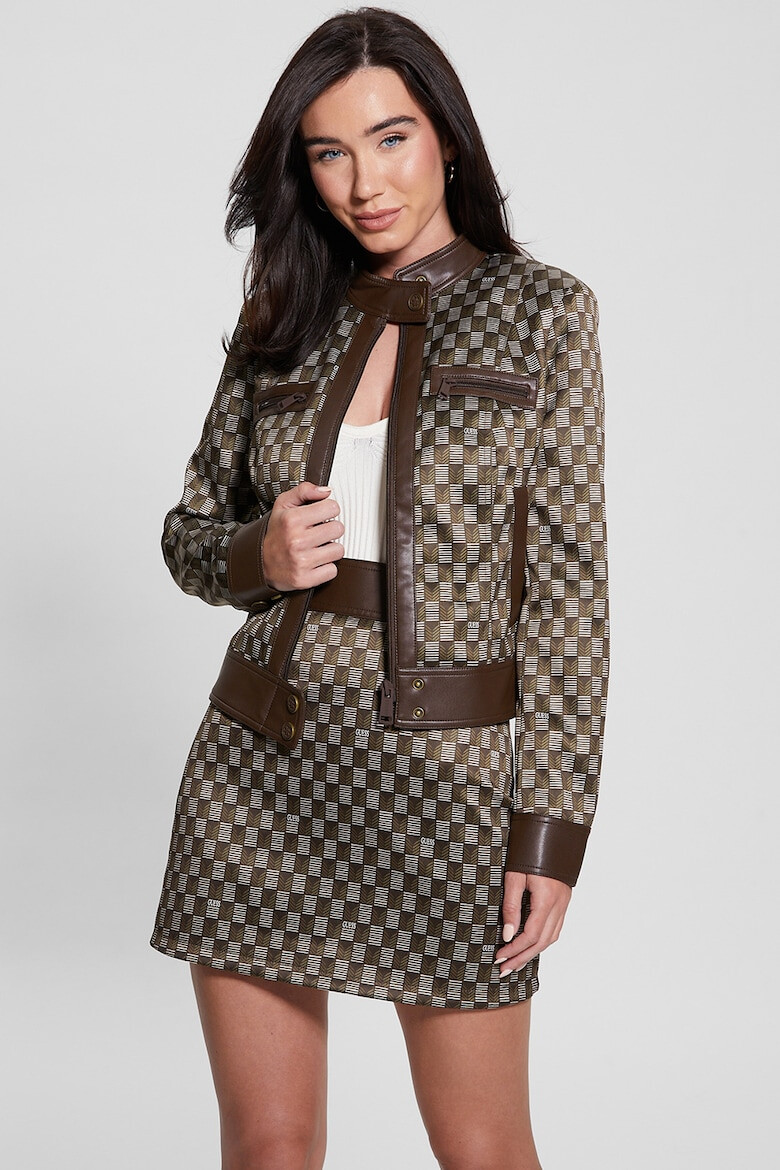 GUESS Яке на каре с цип - Pepit.bg