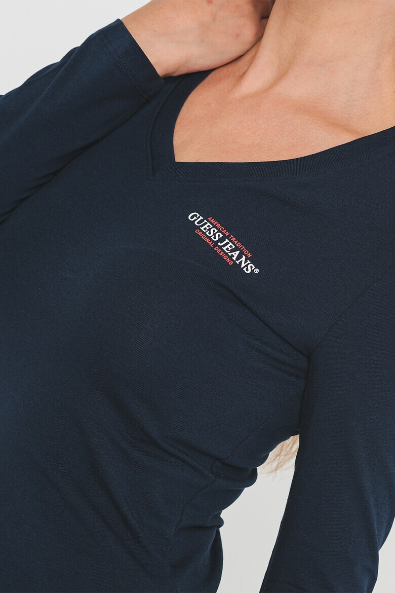 GUESS JEANS Блуза с шпиц и лого - Pepit.bg