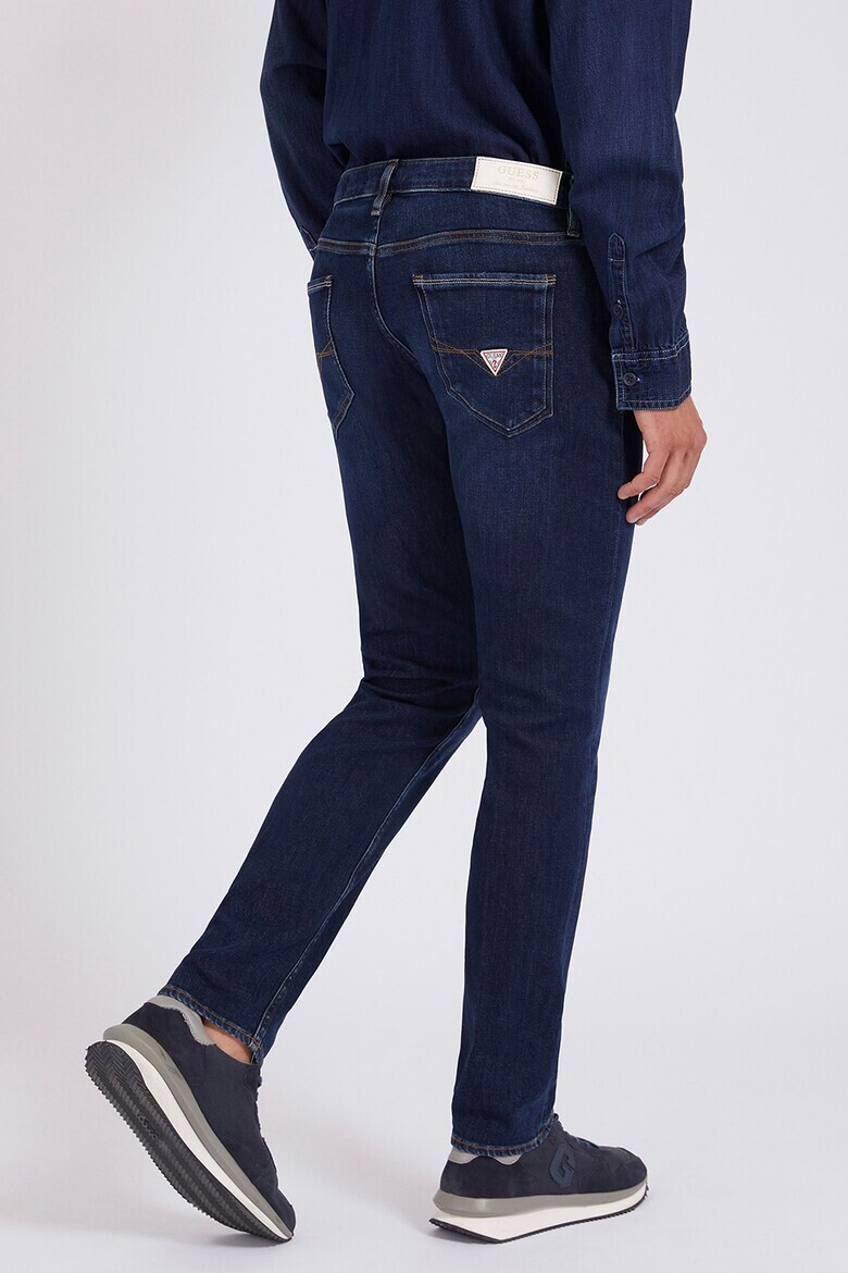 GUESS JEANS Дънки по тялото - Pepit.bg