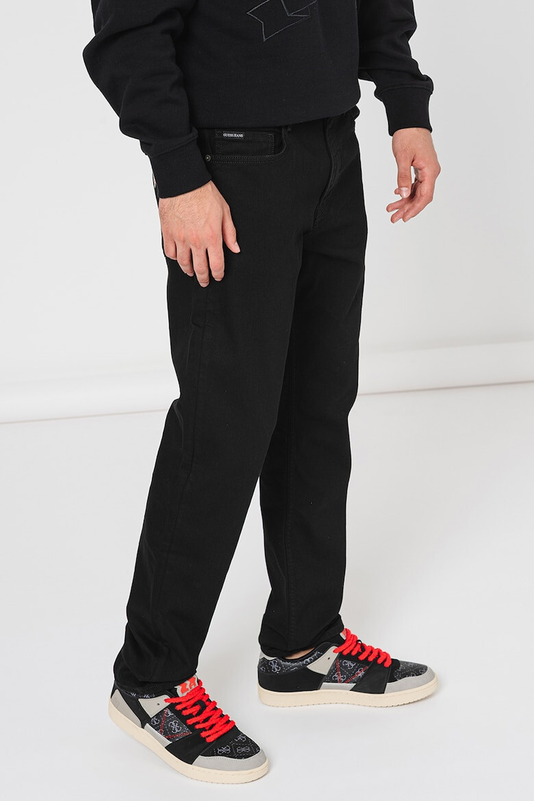 GUESS JEANS Дънки със стандартна кройка - Черен - Pepit.bg