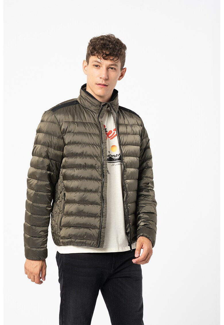 GUESS JEANS Непромокаемо пухено яке - Pepit.bg