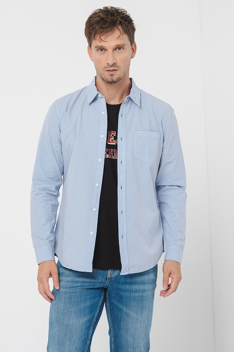 GUESS JEANS Памучна слим риза - Светлосин - Pepit.bg