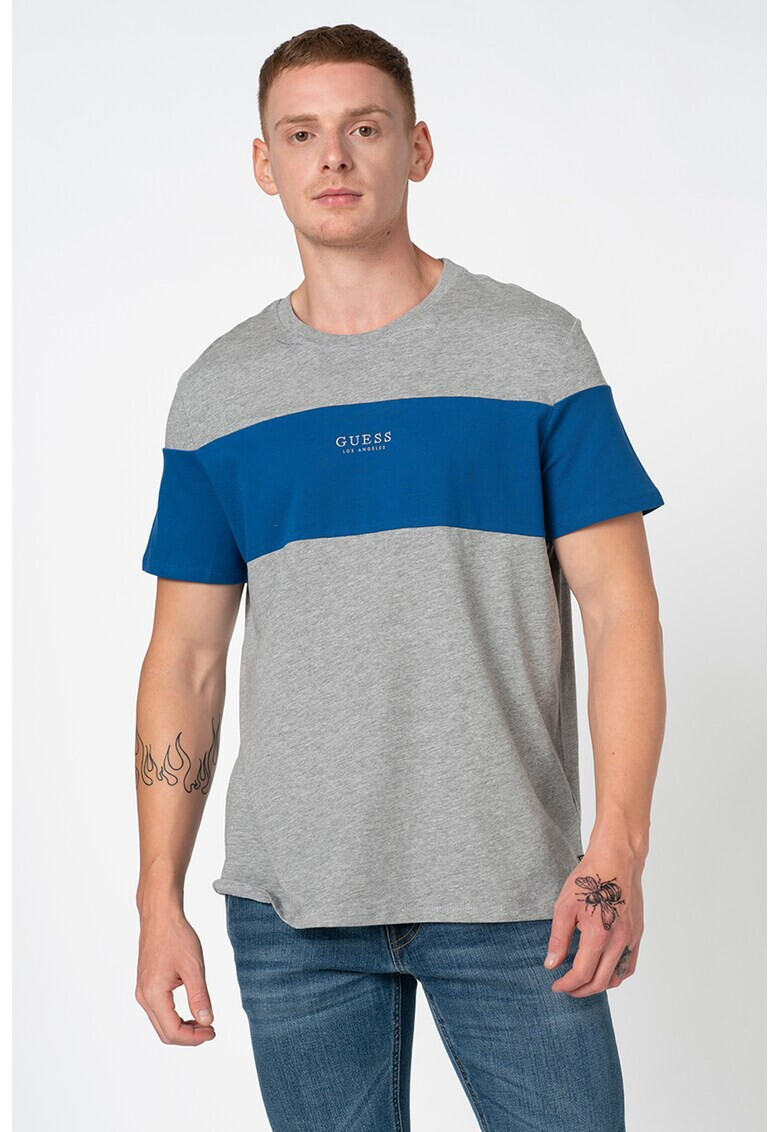 GUESS JEANS Памучна тениска с лого - Pepit.bg