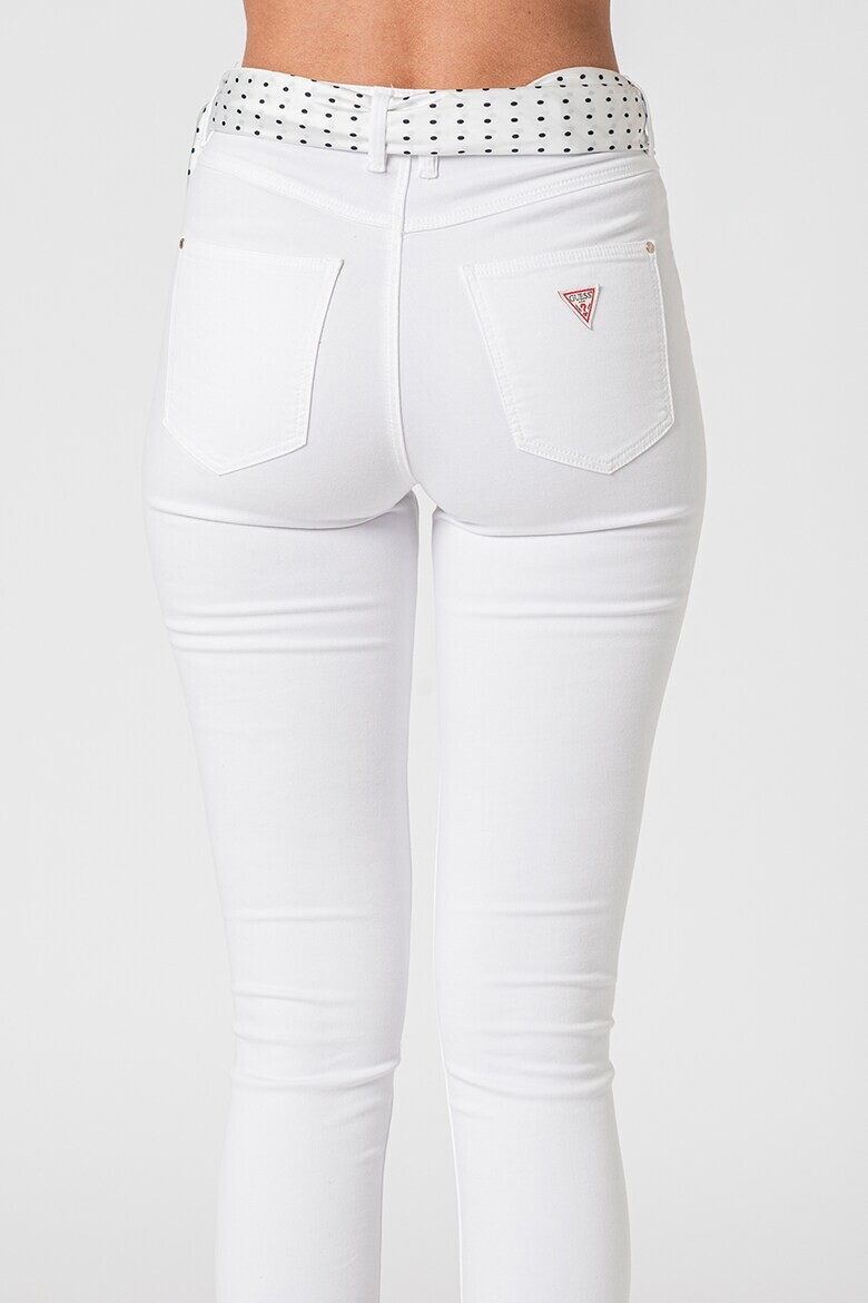 GUESS JEANS Прилепнали дънки капри - Pepit.bg