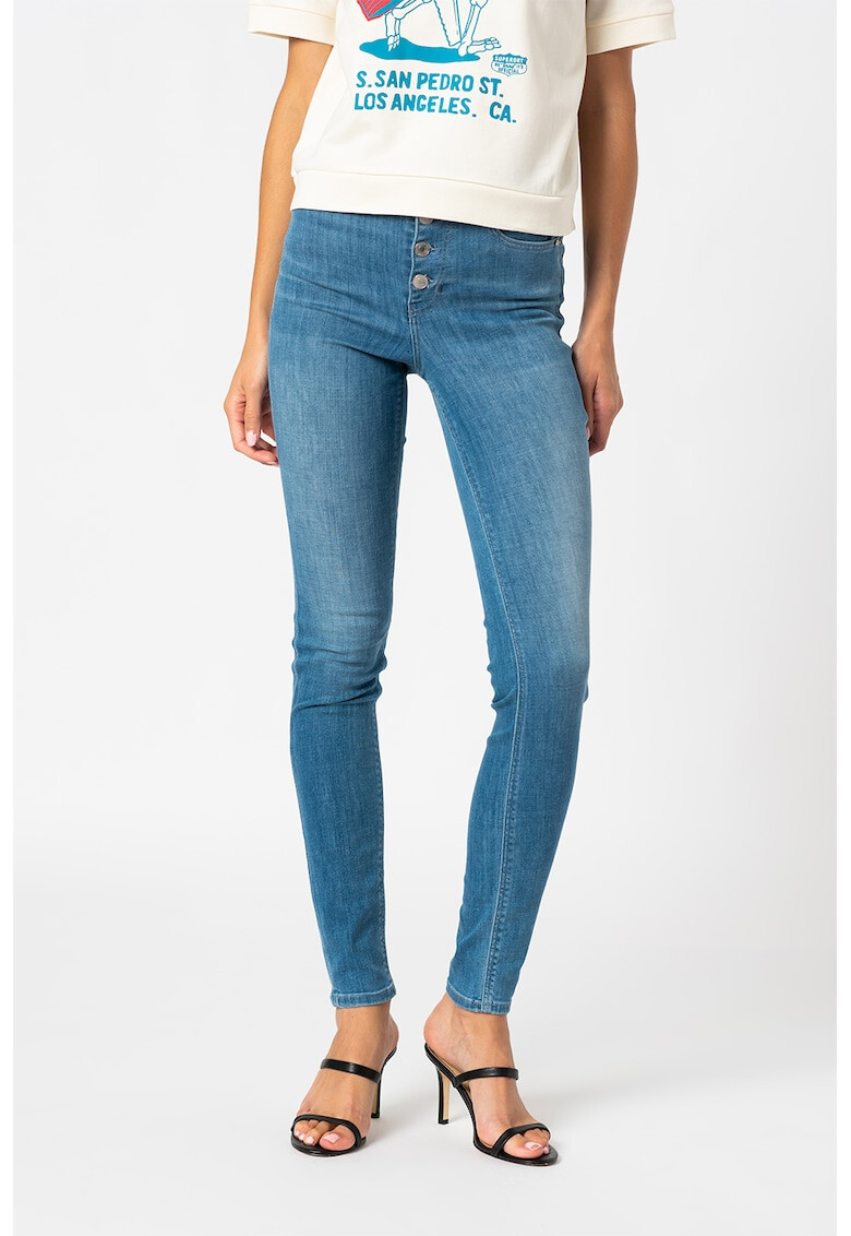 GUESS JEANS Прилепнали дънки с бляскави частици - Pepit.bg